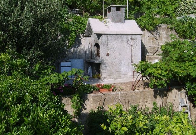 Appartamento a Omiš - Appartamento in Omiš con vista mare, balcone, Climatizzazione, WIFI (161-1) Appartamento a Omiš - Appartamento in Omiš con vista mare, balcone, Climatizzazione, WIFI (161-1)