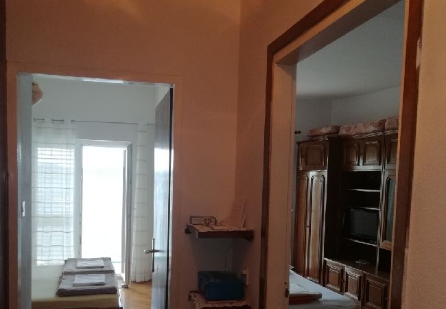 Appartamento a Pisak - Appartamento in Pisak con vista mare, balcone, Climatizzazione, WIFI (195-1) Appartamento a Pisak - Appartamento in Pisak con vista mare, balcone, Climatizzazione, WIFI (195-1)