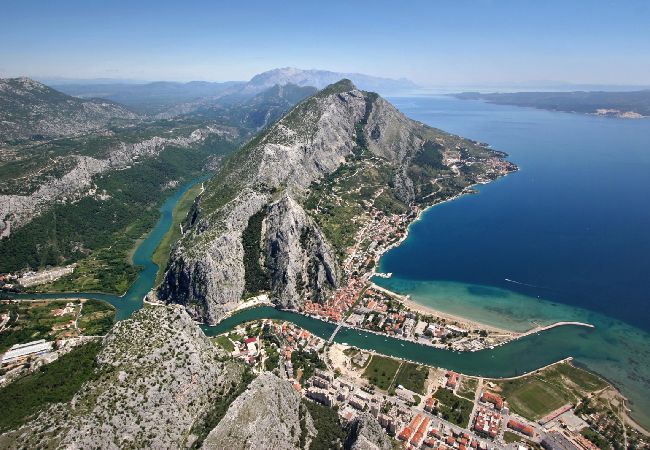 Appartamento a Pisak - Appartamento in Pisak con vista mare, balcone, Climatizzazione, WIFI (195-1) Appartamento a Pisak - Appartamento in Pisak con vista mare, balcone, Climatizzazione, WIFI (195-1)
