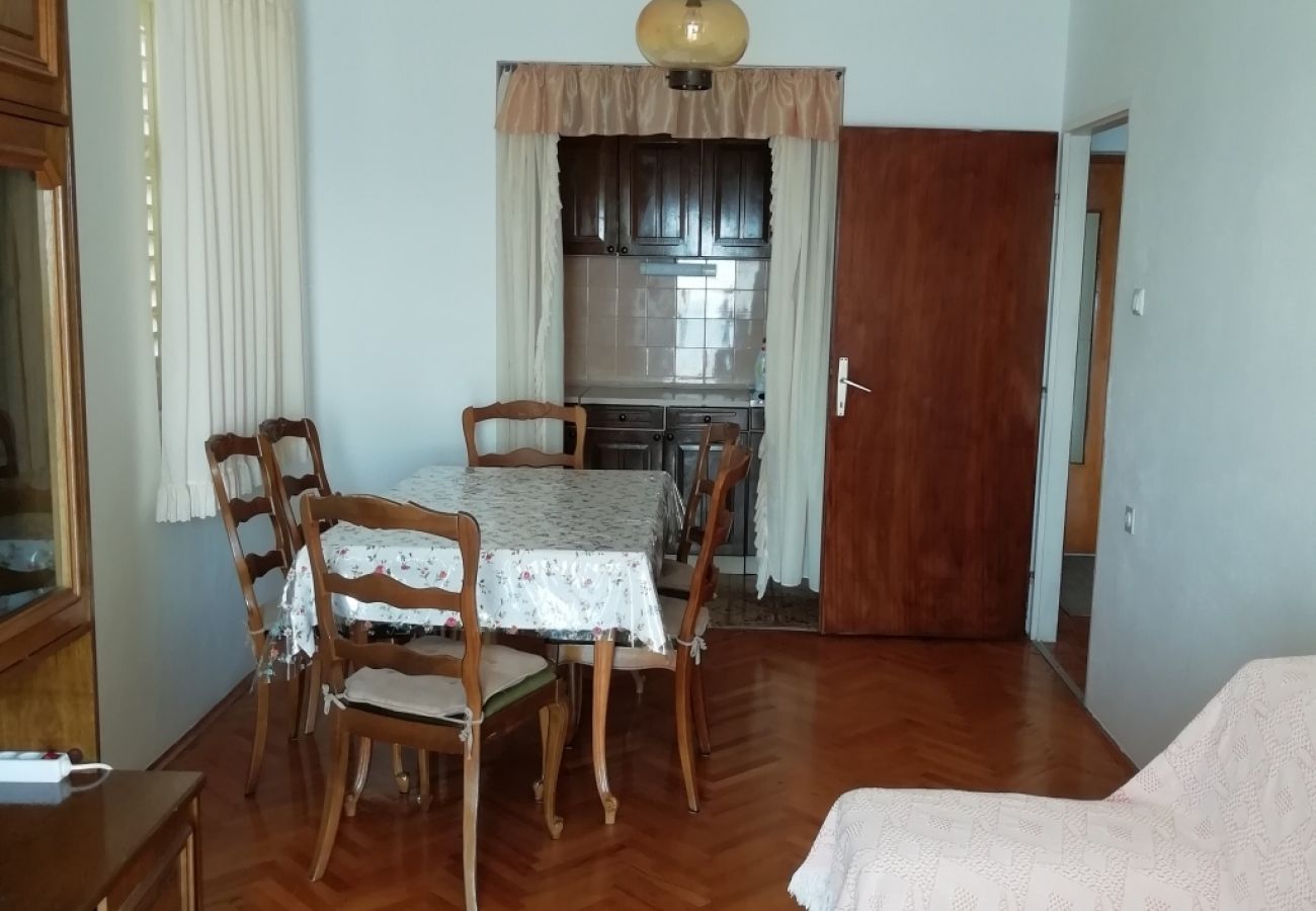 Appartamento a Pisak - Appartamento in Pisak con vista mare, balcone, Climatizzazione, WIFI (195-1)