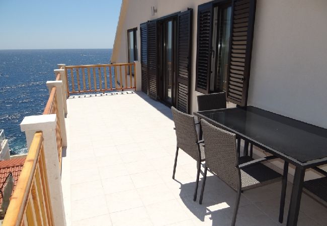 Appartamento a Hvar - Appartamento in Lesina (Hvar) con vista mare, loggia, Climatizzazione, WIFI (199-3) Appartamento a Hvar - Appartamento in Lesina (Hvar) con vista mare, loggia, Climatizzazione, WIFI (199-3)