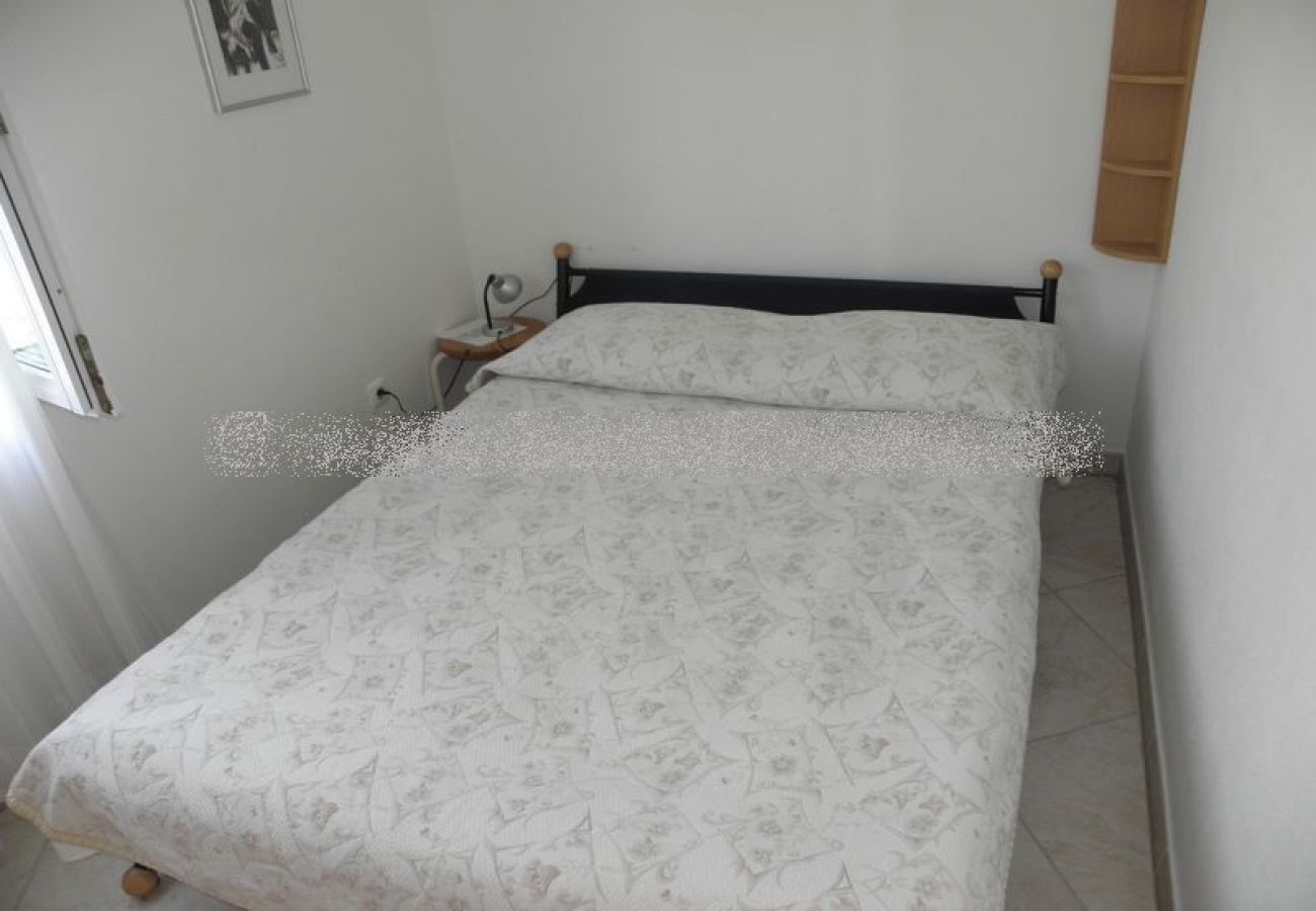 Appartamento a Podgora - Appartamento in Podgora con vista mare, terrazzo, Climatizzazione, WIFI (205-2)