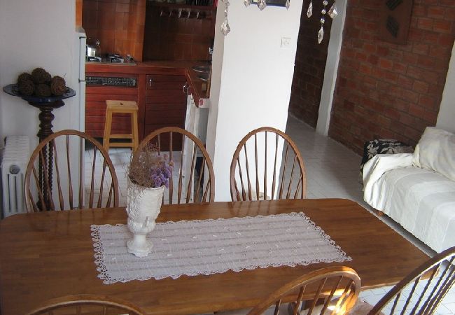 Appartamento a Seget Vranjica - Appartamento in Seget Vranjica con vista mare, balcone, Climatizzazione, WIFI (215-1) Appartamento a Seget Vranjica - Appartamento in Seget Vranjica con vista mare, balcone, Climatizzazione, WIFI (215-1)