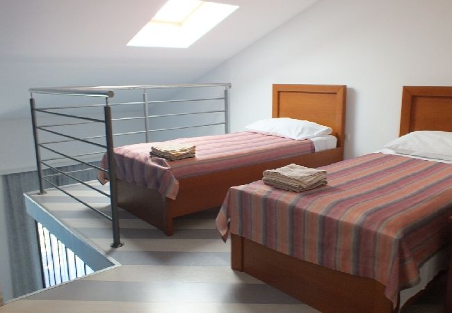 Appartamento a Umag - Appartamento in Umago (Umag) con vista mare, balcone, Climatizzazione, Lavastoviglie (235-2) Appartamento a Umag - Appartamento in Umago (Umag) con vista mare, balcone, Climatizzazione, Lavastoviglie (235-2)