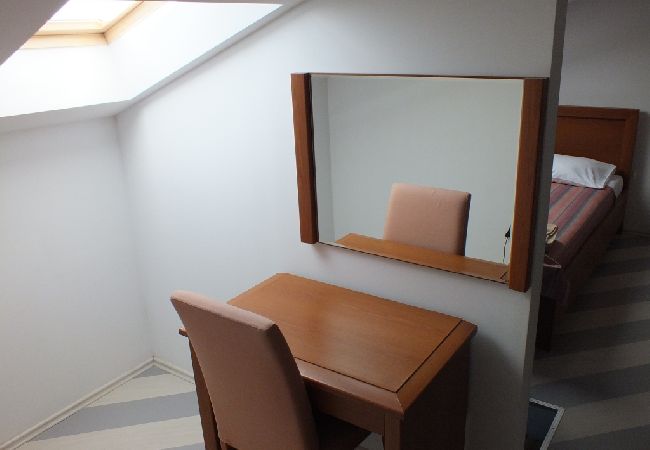 Appartamento a Umag - Appartamento in Umago (Umag) con vista mare, balcone, Climatizzazione, Lavastoviglie (235-2) Appartamento a Umag - Appartamento in Umago (Umag) con vista mare, balcone, Climatizzazione, Lavastoviglie (235-2)