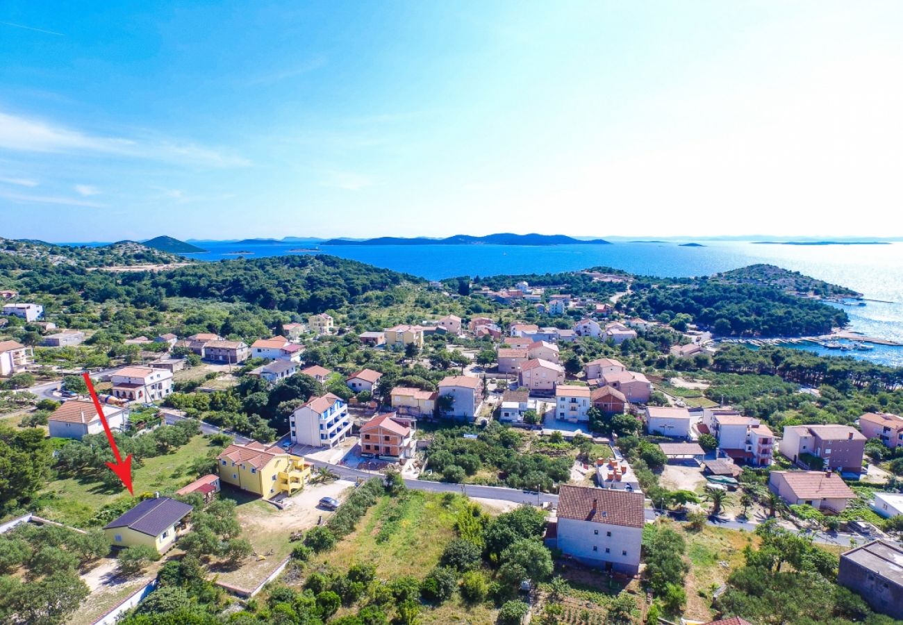 Casa a Drage - Casa di vacanza in Drage con vista mare, balcone, Climatizzazione, WIFI (592-1)