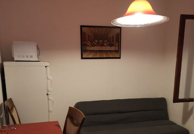 Appartamento a Stanici - Ferienwohnung in Stanići mit Meerblick, Balkon, Klimaanlage, W-LAN (634-3) Appartamento a Stanici - Ferienwohnung in Stanići mit Meerblick, Balkon, Klimaanlage, W-LAN (634-3)