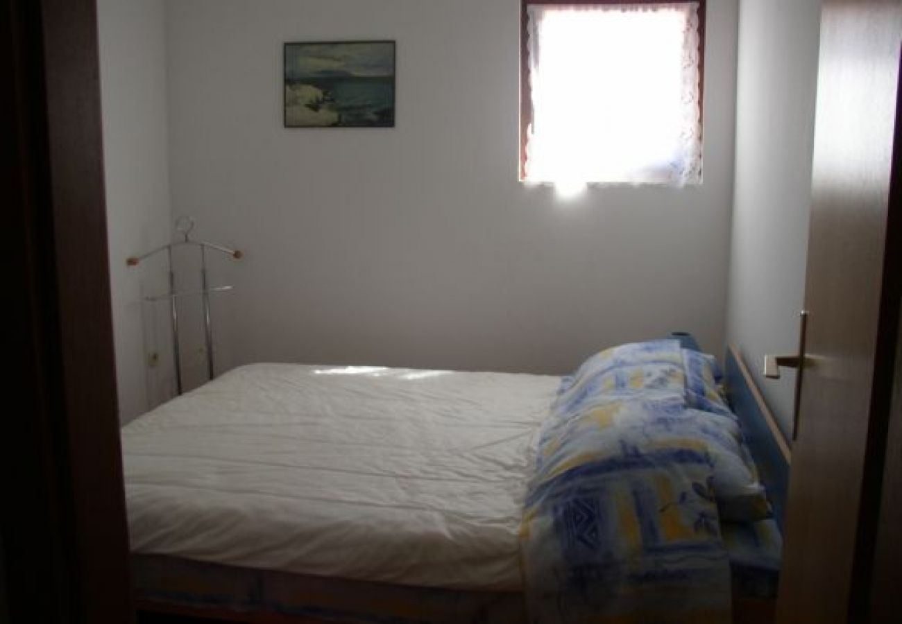 Appartamento a Bol - Appartamento in Vallo della Brazza (Bol) con vista mare, balcone, Climatizzazione, WIFI (652-1)