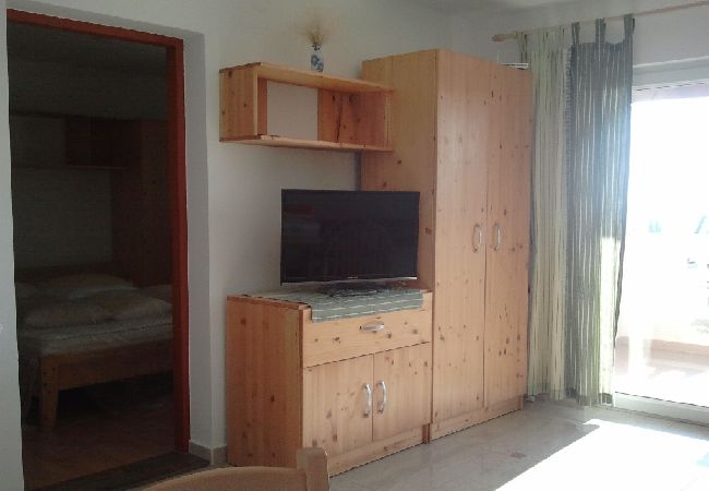 Appartamento a Banjol - Appartamento in Banjol con vista mare, balcone, Climatizzazione, WIFI (605-2) Appartamento a Banjol - Appartamento in Banjol con vista mare, balcone, Climatizzazione, WIFI (605-2)