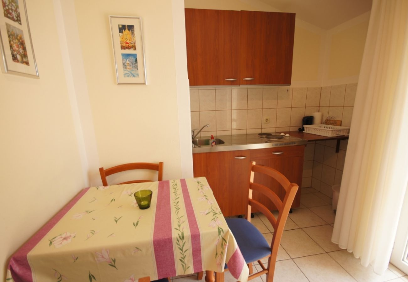 Appartamento a Orebic - Appartamento in Sabbioncello (Orebić) con vista mare, terrazzo, Climatizzazione, WIFI (829-3)