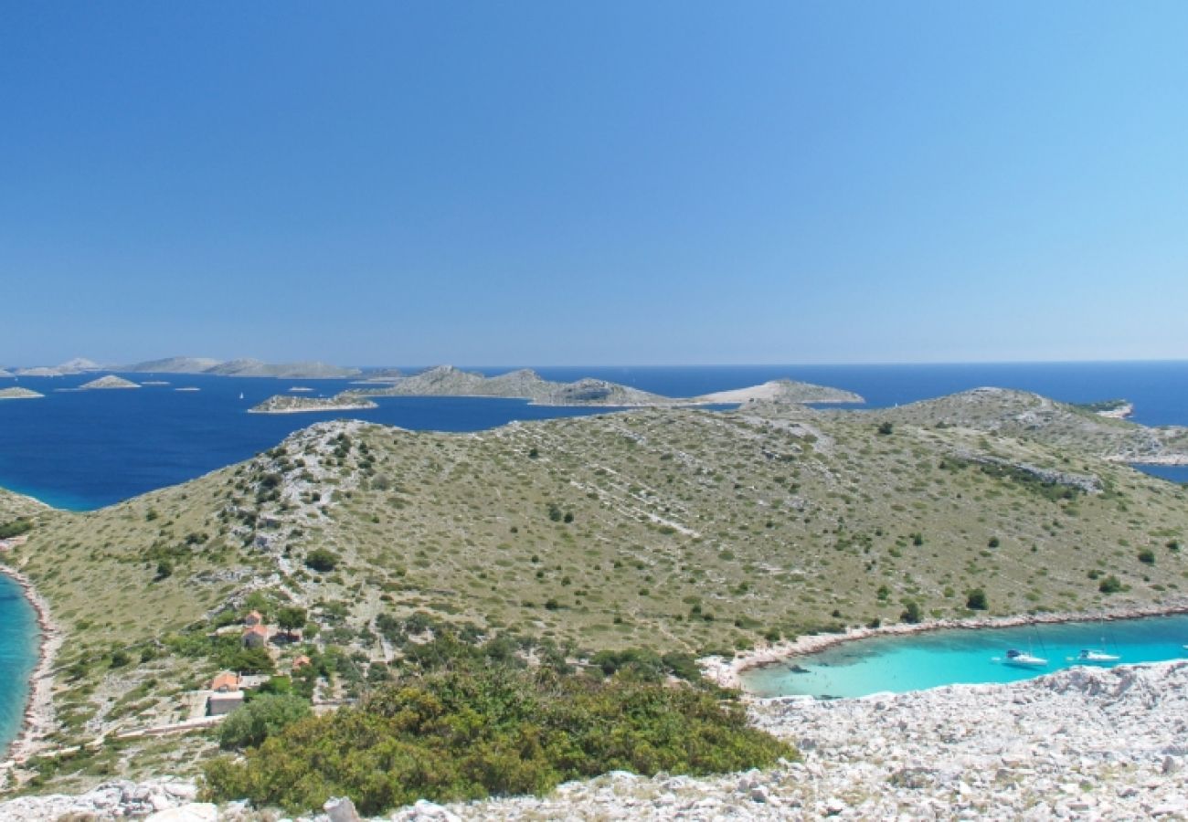 Appartamento a Sveti Filip i Jakov - Ferienwohnung in Sveti Filip i Jakov mit Meerblick, Balkon, Klimaanlage, Spülmaschine (836-2)