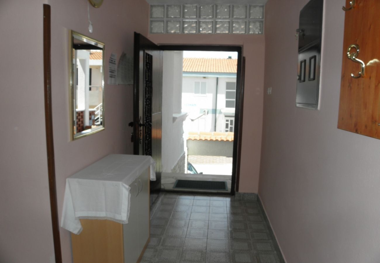 Appartamento a Baška - Appartamento in Bescanuova (Baska) con vista mare, terrazzo, Climatizzazione, WIFI (863-2)