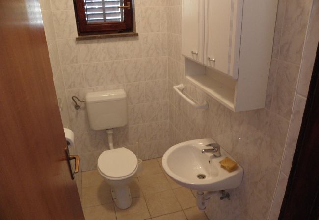 Appartamento a Bibinje - Appartamento in Bibigne (Bibinje) con vista mare, terrazzo, Climatizzazione, WIFI (868-4) Appartamento a Bibinje - Appartamento in Bibigne (Bibinje) con vista mare, terrazzo, Climatizzazione, WIFI (868-4)