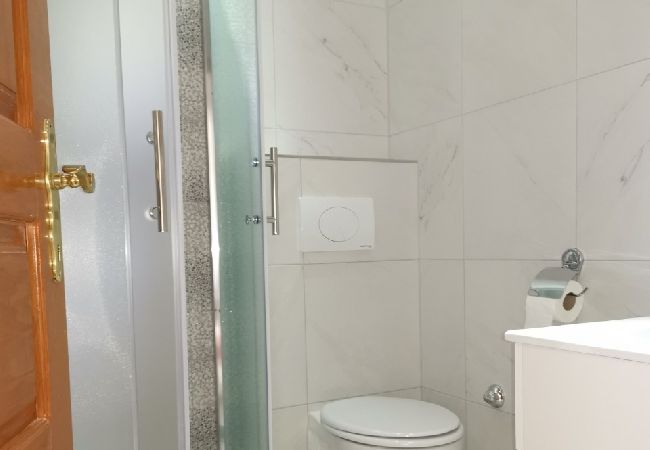 Appartamento a Privlaka - Appartamento in Brevilacqua (Privlaka) con balcone, Climatizzazione, WIFI, Lavastoviglie (878-1) Appartamento a Privlaka - Appartamento in Brevilacqua (Privlaka) con balcone, Climatizzazione, WIFI, Lavastoviglie (878-1)