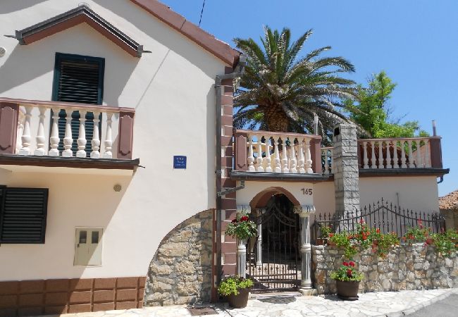 Appartamento a Privlaka - Appartamento in Brevilacqua (Privlaka) con balcone, Climatizzazione, WIFI, Lavastoviglie (878-1) Appartamento a Privlaka - Appartamento in Brevilacqua (Privlaka) con balcone, Climatizzazione, WIFI, Lavastoviglie (878-1)