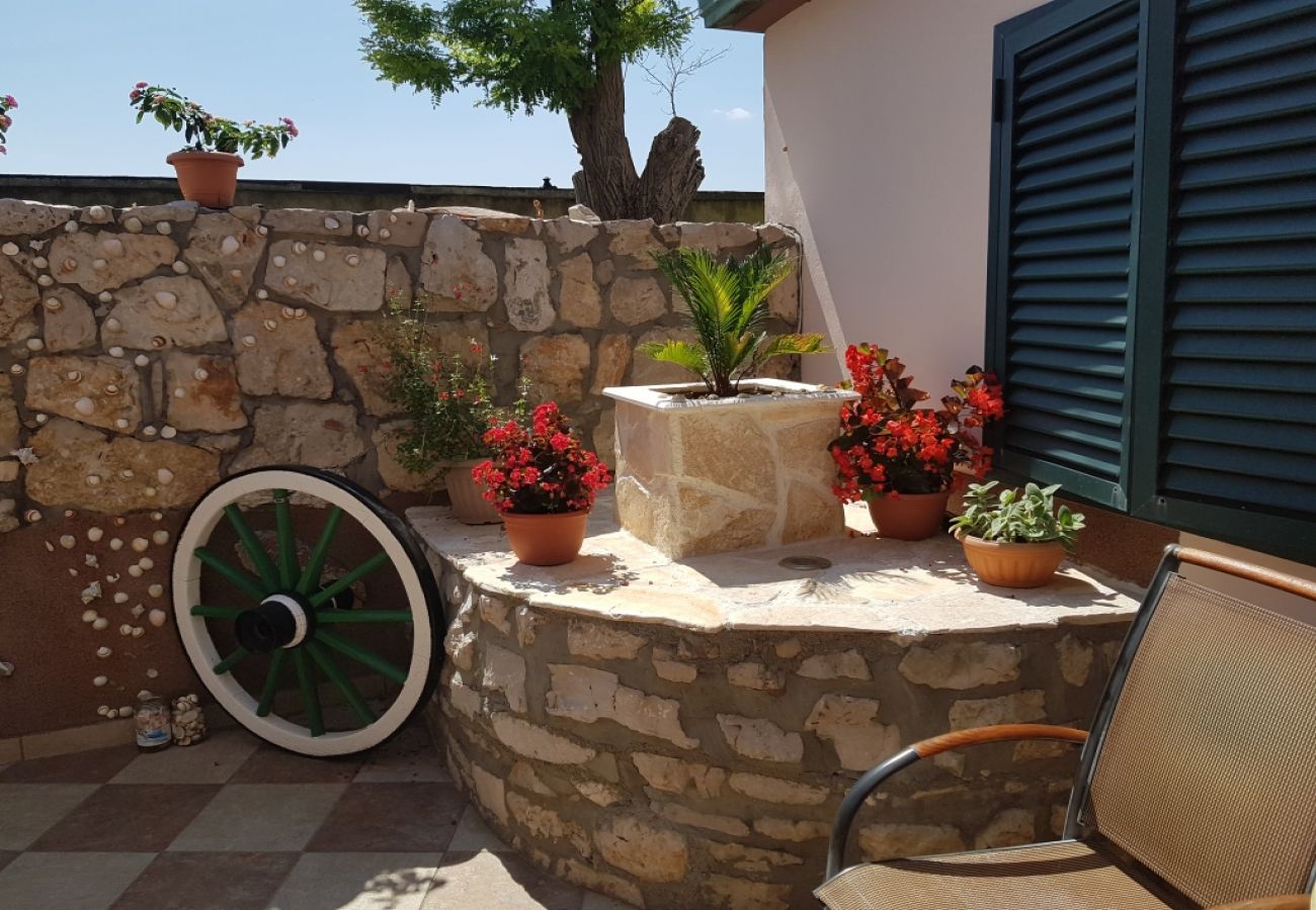 Appartamento a Privlaka - Appartamento in Brevilacqua (Privlaka) con balcone, Climatizzazione, WIFI, Lavastoviglie (878-1)