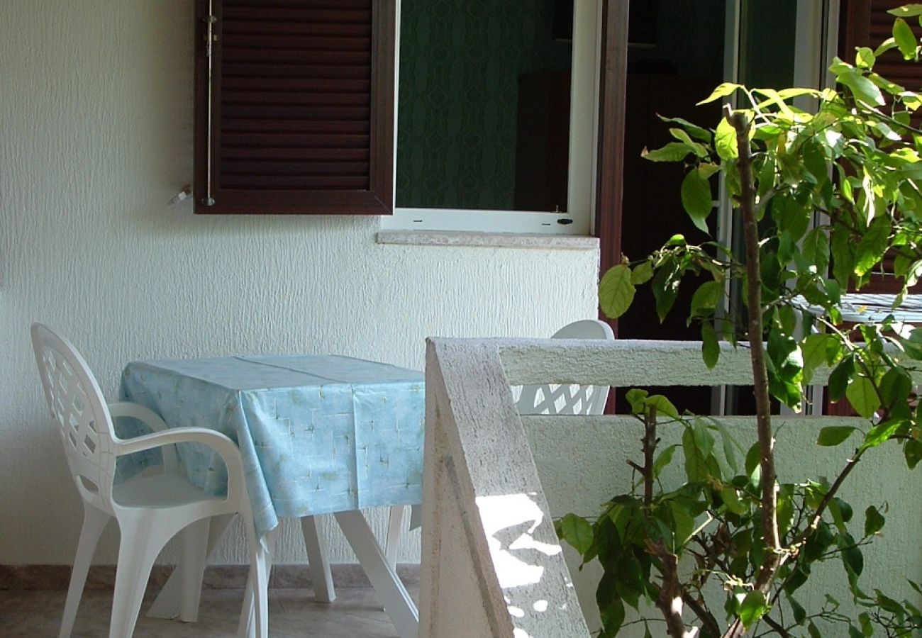 Appartamento a Kampor - Appartamento in Kampor con balcone, WIFI, Lavatrice (895-1)