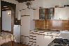 Appartamento a Kampor - Appartamento in Kampor con balcone, Climatizzazione, WIFI, Lavatrice (895-4) Appartamento a Kampor - Appartamento in Kampor con balcone, Climatizzazione, WIFI, Lavatrice (895-4)