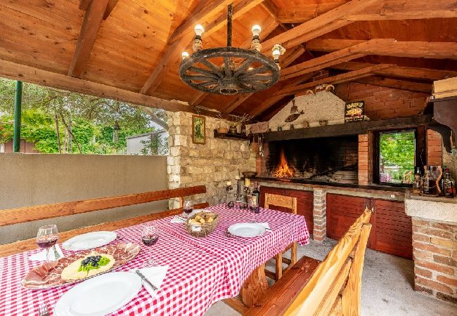 Appartamento a Nin - Appartamento in Nona (Nin) con terrazzo, Climatizzazione, WIFI (864-4) Appartamento a Nin - Appartamento in Nona (Nin) con terrazzo, Climatizzazione, WIFI (864-4)