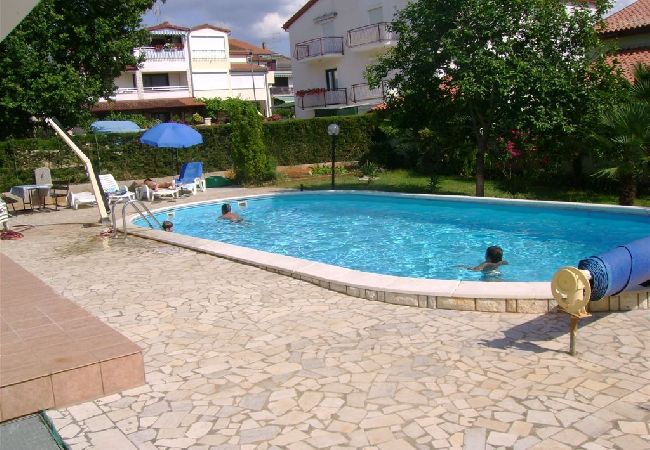 Appartamento a Porec - Appartamento in Parenzo (Porec) con balcone, Climatizzazione, WIFI (819-2) Appartamento a Porec - Appartamento in Parenzo (Porec) con balcone, Climatizzazione, WIFI (819-2)