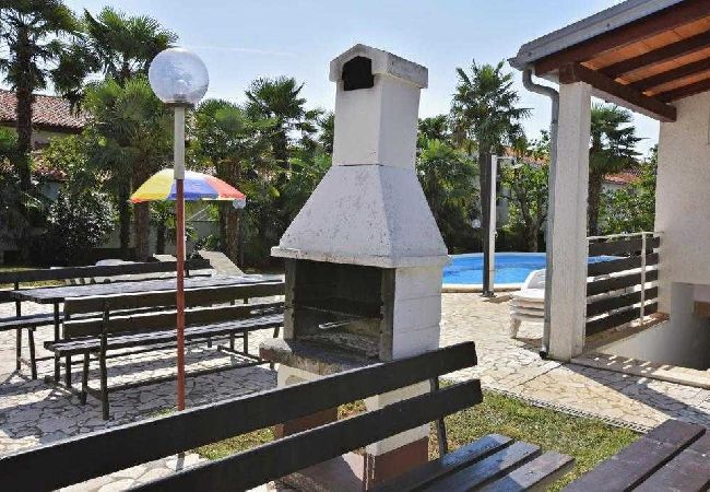 Appartamento a Porec - Appartamento in Parenzo (Porec) con balcone, Climatizzazione, WIFI (819-2) Appartamento a Porec - Appartamento in Parenzo (Porec) con balcone, Climatizzazione, WIFI (819-2)