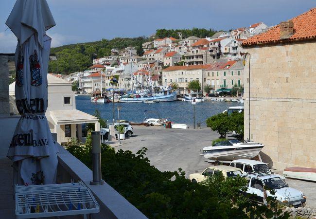 Studio a Povlja - Appartamento Studio in Povlja con vista mare, terrazzo, Climatizzazione, WIFI (3365-1) Studio a Povlja - Appartamento Studio in Povlja con vista mare, terrazzo, Climatizzazione, WIFI (3365-1)