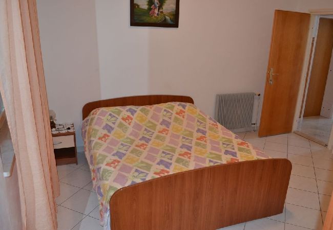 Studio a Povlja - Appartamento Studio in Povlja con vista mare, terrazzo, Climatizzazione, WIFI (3365-2) Studio a Povlja - Appartamento Studio in Povlja con vista mare, terrazzo, Climatizzazione, WIFI (3365-2)