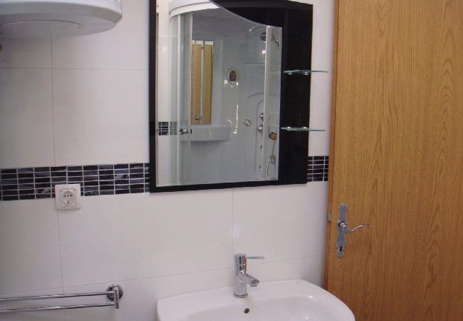 Appartamento a Povlja - Appartamento in Povlja con vista mare, terrazzo, Climatizzazione, WIFI (3419-2) Appartamento a Povlja - Appartamento in Povlja con vista mare, terrazzo, Climatizzazione, WIFI (3419-2)