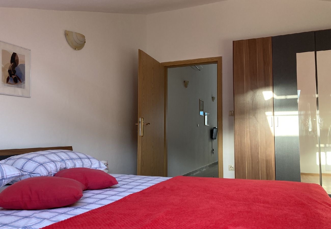 Appartamento a Povlja - Appartamento in Povlja con terrazzo, Climatizzazione, WIFI, Lavatrice (3419-3)