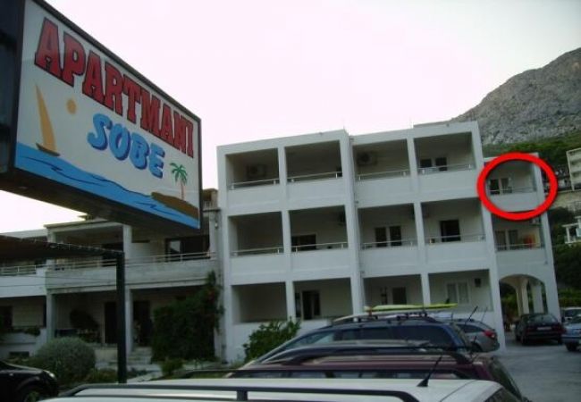 Appartamento a Omiš - Appartamento in Omiš con balcone, Climatizzazione, WIFI, Lavatrice (3422-5) Appartamento a Omiš - Appartamento in Omiš con balcone, Climatizzazione, WIFI, Lavatrice (3422-5)