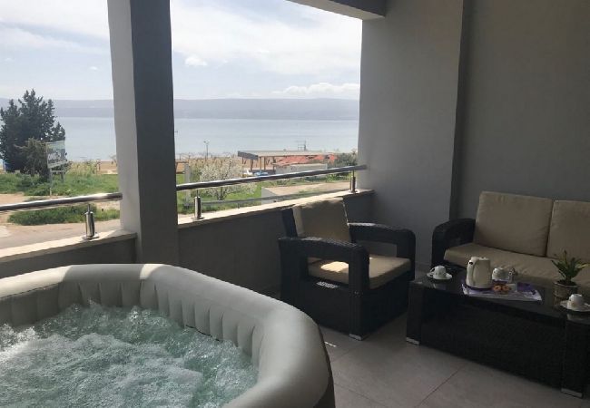 Appartamento a Omiš - Appartamento in Omiš con vista mare, terrazzo, Climatizzazione, WIFI (3422-7) Appartamento a Omiš - Appartamento in Omiš con vista mare, terrazzo, Climatizzazione, WIFI (3422-7)