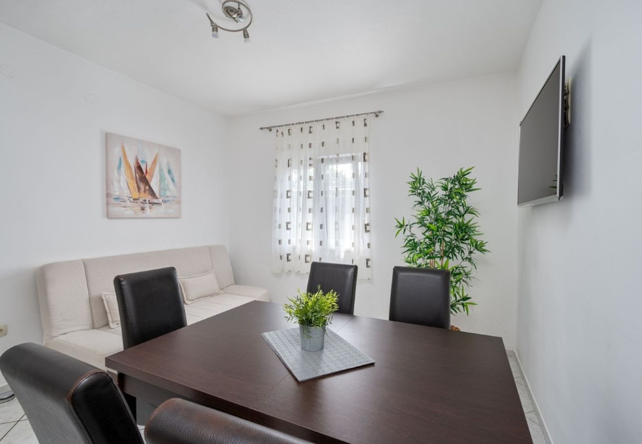 Appartamento a Duce - Appartamento in Duće con vista mare, terrazzo, Climatizzazione, WIFI (3423-3)