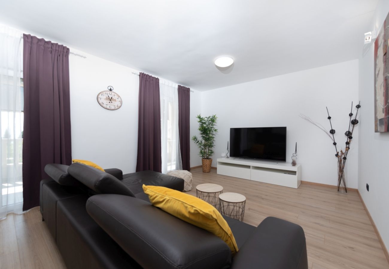 Appartamento a Duce - Appartamento in Duće con vista mare, terrazzo, Climatizzazione, WIFI (3423-6)