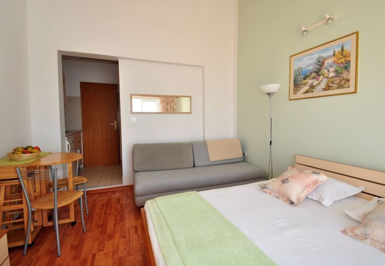 Studio a Duce - Appartamento Studio in Duće con vista mare, balcone, Climatizzazione, WIFI (3425-6)