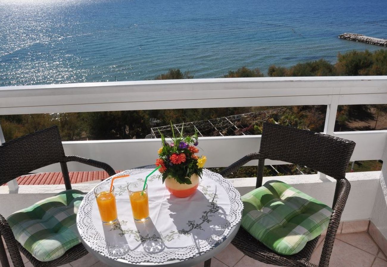 Studio a Duce - Appartamento Studio in Duće con vista mare, balcone, Climatizzazione, WIFI (3425-7)