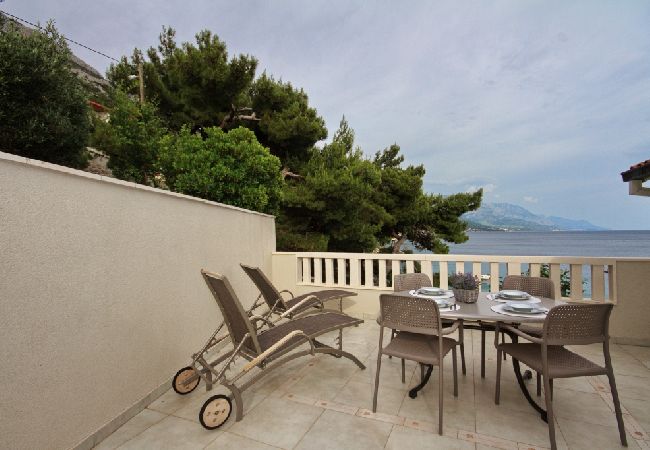 Appartamento a Pisak - Appartamento in Pisak con vista mare, terrazzo, Climatizzazione, WIFI (153-31) Appartamento a Pisak - Appartamento in Pisak con vista mare, terrazzo, Climatizzazione, WIFI (153-31)