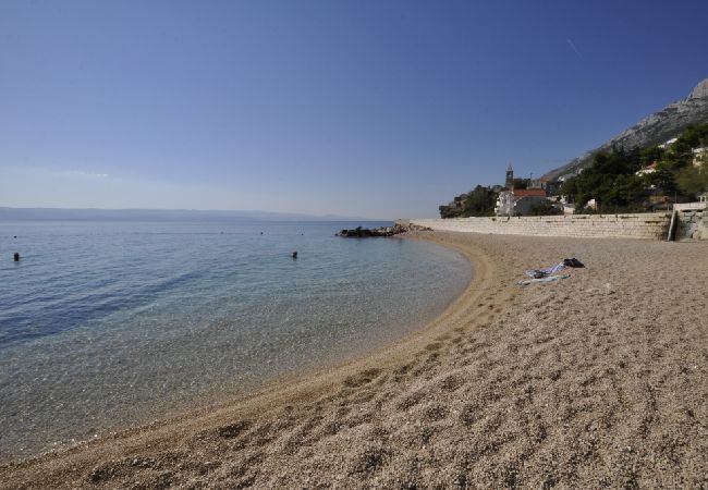Appartamento a Pisak - Appartamento in Pisak con vista mare, terrazzo, Climatizzazione, WIFI (153-31) Appartamento a Pisak - Appartamento in Pisak con vista mare, terrazzo, Climatizzazione, WIFI (153-31)