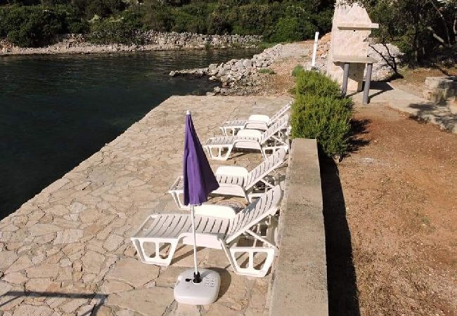 Casa a Tkon - Casa Robinson in Tuconio (Tkon) con vista mare, terrazzo, WIFI (3437-1) Casa a Tkon - Casa Robinson in Tuconio (Tkon) con vista mare, terrazzo, WIFI (3437-1)