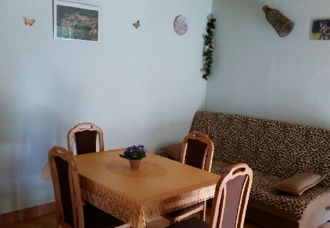 Appartamento a Stari Grad - Appartamento in Basina con vista mare, terrazzo (3450-2) Appartamento a Stari Grad - Appartamento in Basina con vista mare, terrazzo (3450-2)