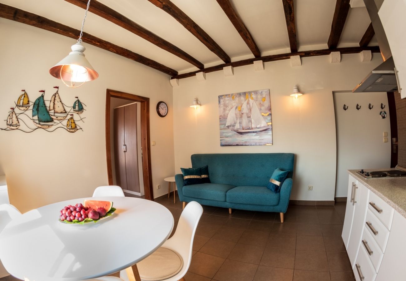 Appartamento a Pakoštane - Appartamento in Pacostiane (Pakostane) con vista mare, terrazzo, Climatizzazione, WIFI (3472-3)