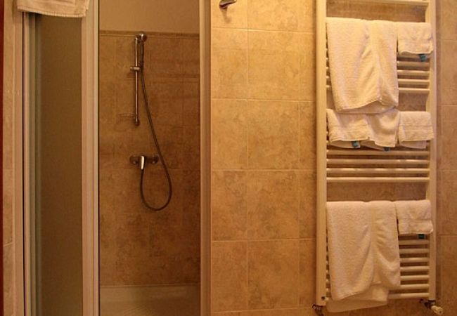 Appartamento a Rovinj - Appartamento in Rovigno (Rovinj) con terrazzo, Climatizzazione, WIFI, Lavatrice (3482-1) Appartamento a Rovinj - Appartamento in Rovigno (Rovinj) con terrazzo, Climatizzazione, WIFI, Lavatrice (3482-1)