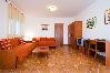 Appartamento a Rovinj - Appartamento in Rovigno (Rovinj) con vista mare, balcone, Climatizzazione, WIFI (3482-9) Appartamento a Rovinj - Appartamento in Rovigno (Rovinj) con vista mare, balcone, Climatizzazione, WIFI (3482-9)