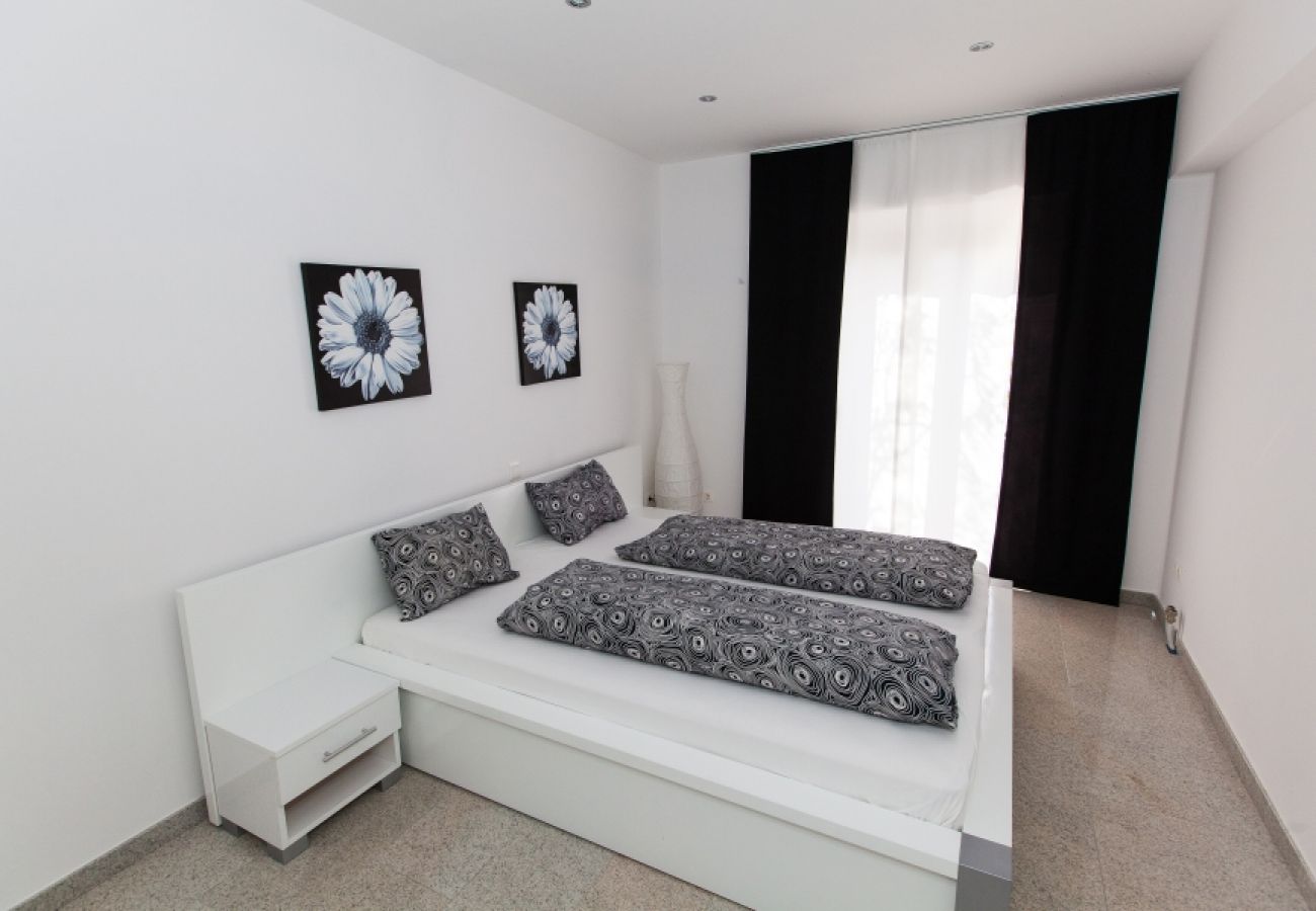 Appartamento a Crikvenica - Appartamento in Cirquenizza (Crikvenica) con vista mare, terrazzo, Climatizzazione, WIFI (3492-10)