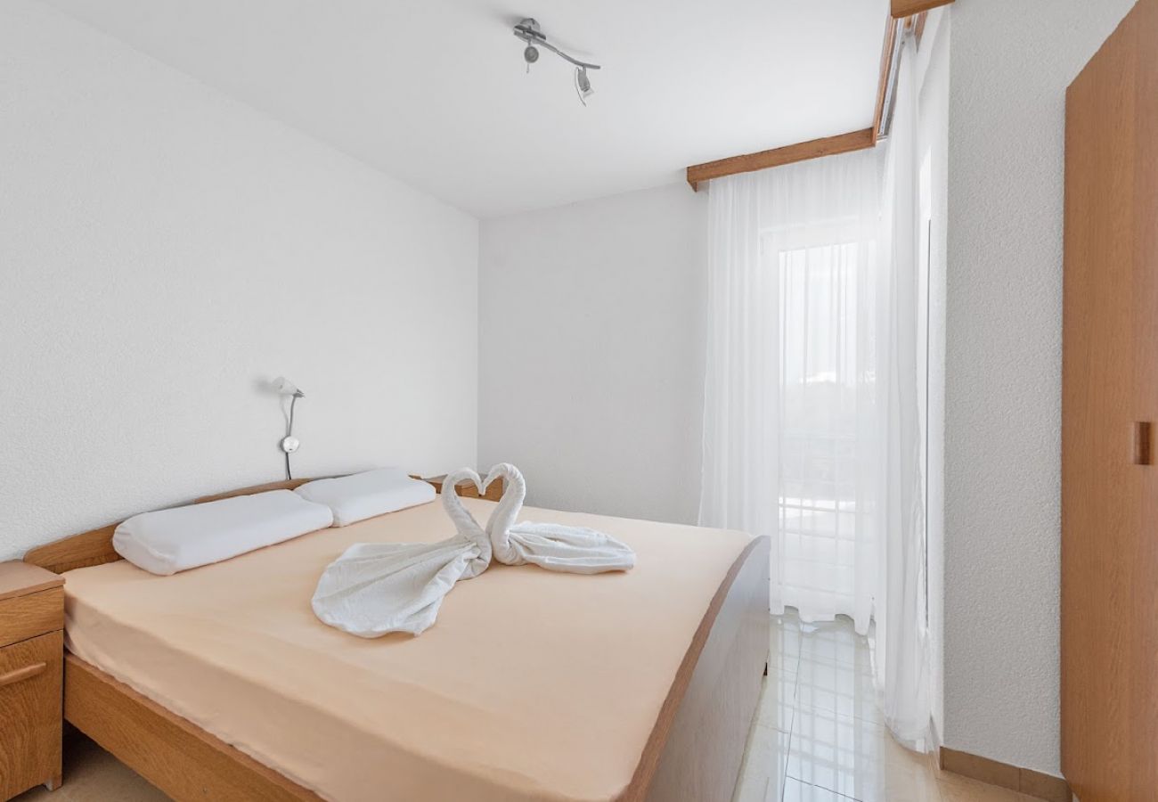 Appartamento a Sukošan - Appartamento in San Cassiano (Sukosan) con vista mare, terrazzo, Climatizzazione, WIFI (3495-3)