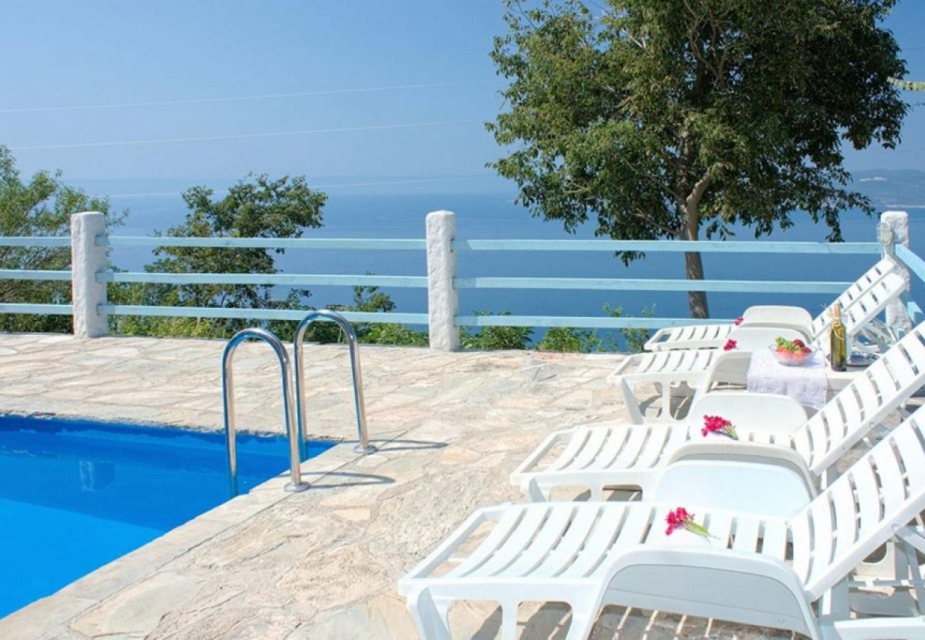 Casa a Brela - Casa di vacanza in Brella (Brela) con vista mare, Climatizzazione, WIFI, Lavatrice (3514-1)