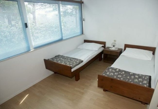 Appartamento a Brela - Appartamento in Brella (Brela) con vista mare, terrazzo, Climatizzazione, WIFI (3524-1) Appartamento a Brela - Appartamento in Brella (Brela) con vista mare, terrazzo, Climatizzazione, WIFI (3524-1)