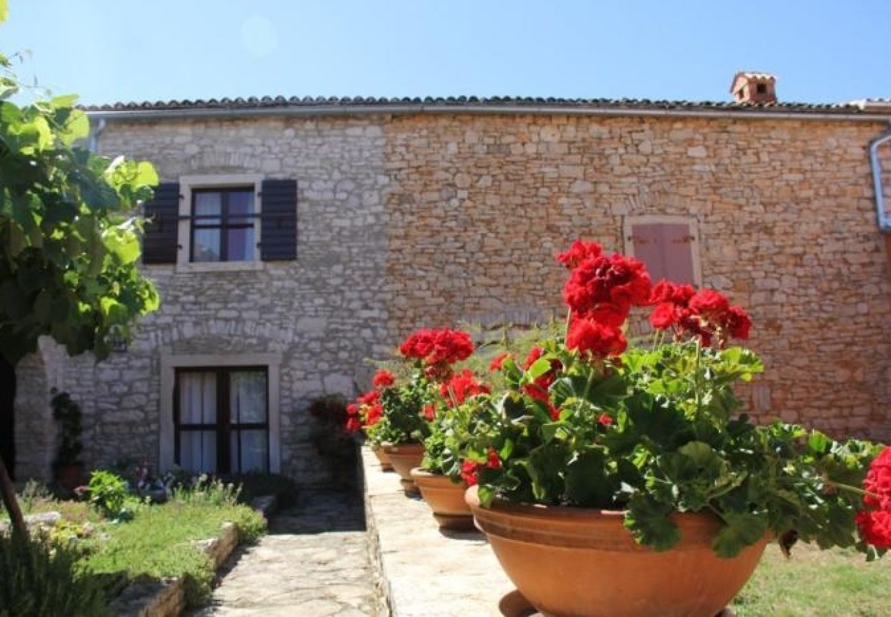 Casa a Vodnjan - Ferienhaus in Vodnjan mit Terrasse, Klimaanlage, W-LAN, Waschmaschine (3556-1)