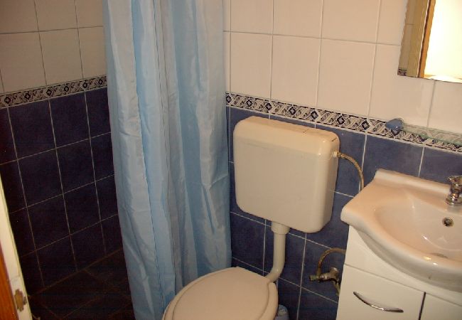 Appartamento a Sucuraj - Appartamento in San Giorgio (Sućuraj) con vista mare, balcone, Climatizzazione, WIFI (3560-2) Appartamento a Sucuraj - Appartamento in San Giorgio (Sućuraj) con vista mare, balcone, Climatizzazione, WIFI (3560-2)