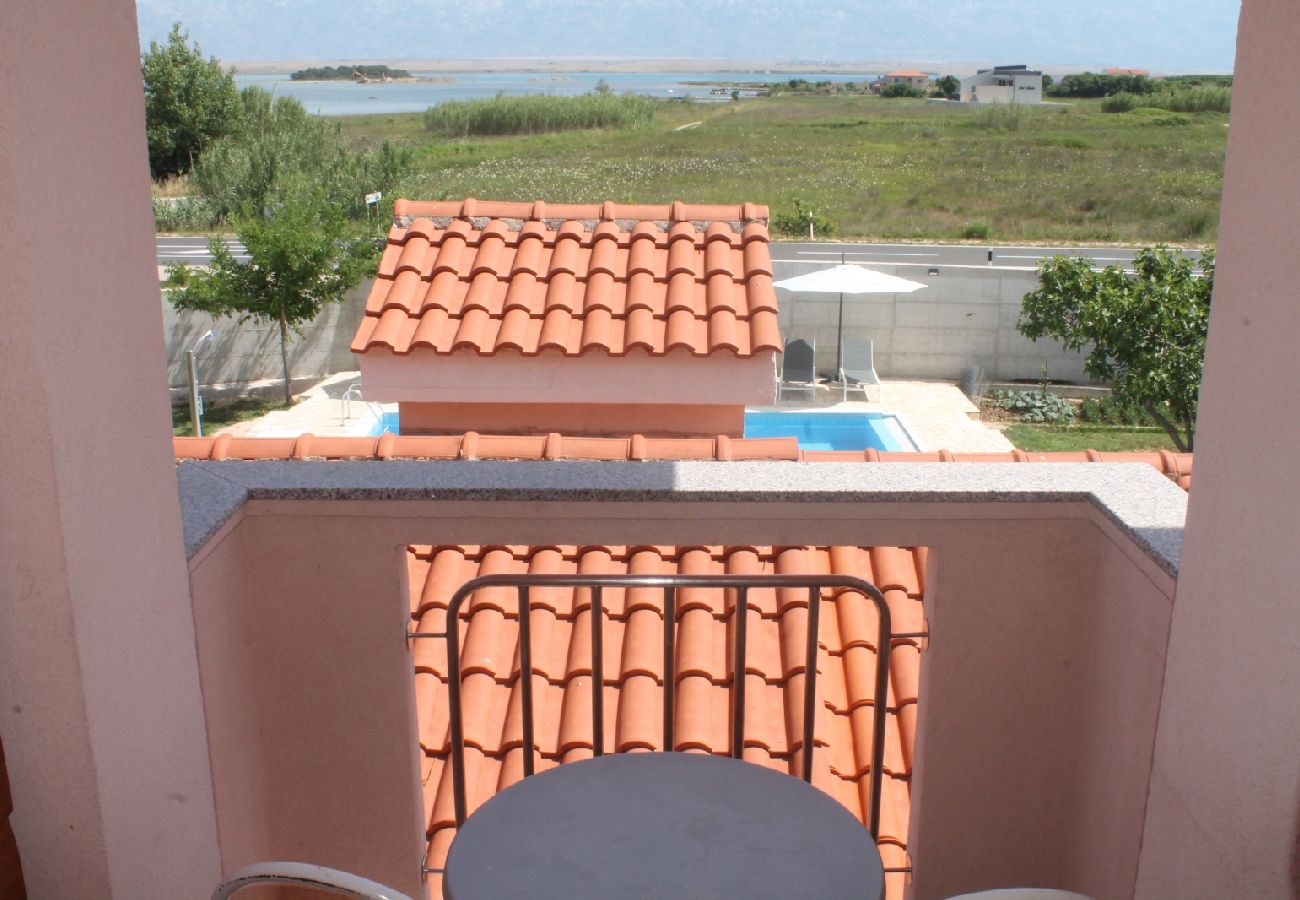 Appartamento a Privlaka - Appartamento in Brevilacqua (Privlaka) con vista mare, balcone, Climatizzazione, WIFI (3598-3)