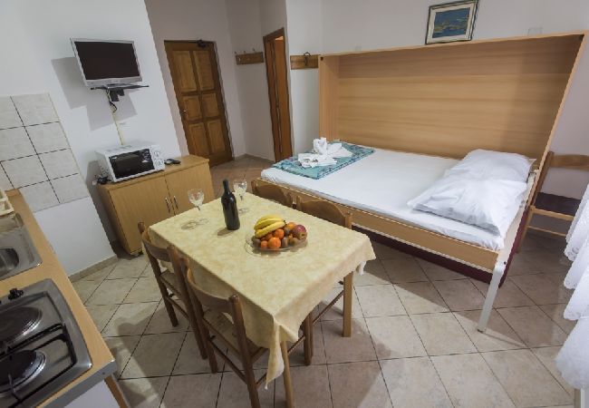 Appartamento a Privlaka - Appartamento in Brevilacqua (Privlaka) con vista mare, balcone, Climatizzazione, WIFI (3598-5) Appartamento a Privlaka - Appartamento in Brevilacqua (Privlaka) con vista mare, balcone, Climatizzazione, WIFI (3598-5)